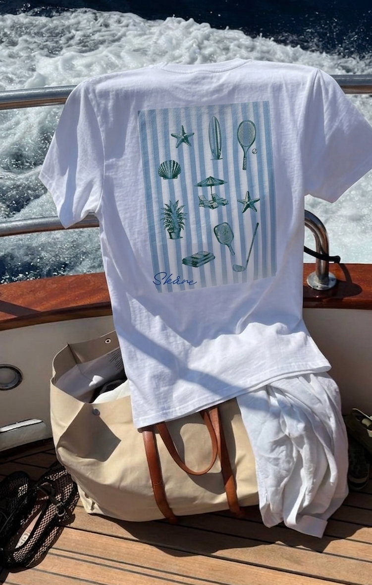 Essentials Tee